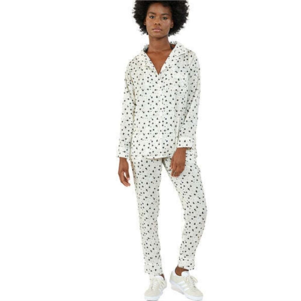Plush Apparel Revolve Satin Floral Pajama Set NWT Cream Black 3pc Top Pants XS